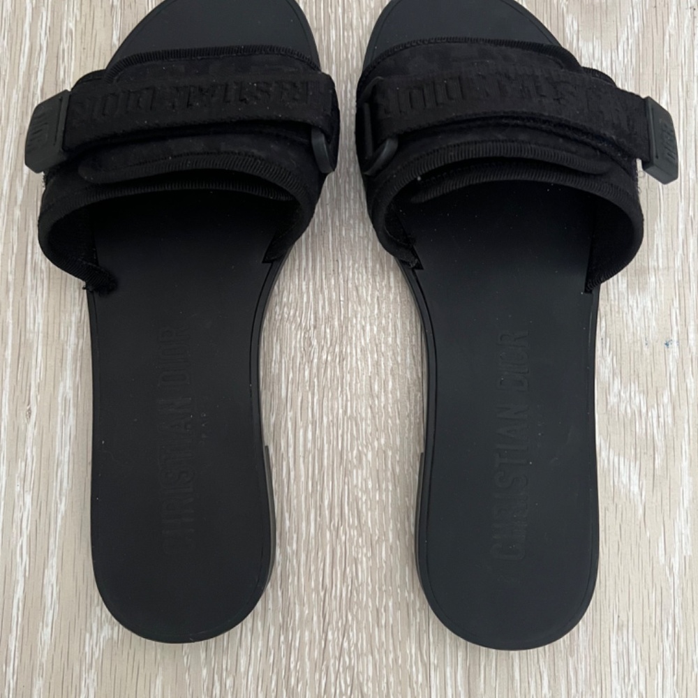 Dior Evolution Slide - image 2